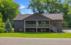9435 402nd Ave, Genoa City, WI 53128