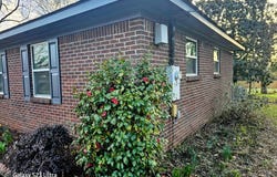3 Cottonhill Rd, Eufaula, AL 36027