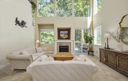 15760 SW PEACHTREE DR, Portland, OR 97224