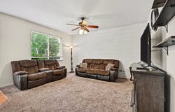 2789 Avalon Lane, Montgomery, IL 60538