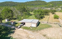 308 CR 350, Concan, TX 78838