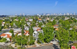 10531 Oaklawn Rd, Los Angeles, CA 90064