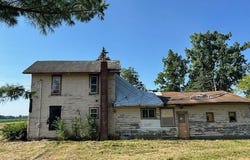 7500 Bird Lake Road S, Osseo, MI 49266