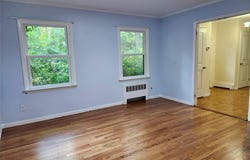 11 Smith Lane, Saint James, NY 11780