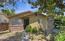 117 NE 5th Avenue, Visalia, CA 93291