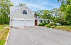 65 Bosun's Way, Marstons Mills, MA 02648