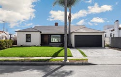 8620 S 4th Avenue, Inglewood, CA 90305