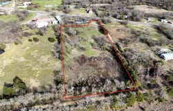 0002 CR 3390, Ladonia, TX 75449