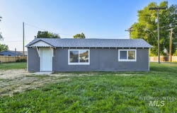 602 Nevada Ave., Homedale, ID 83628
