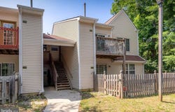 1295 TRISTRAM CIRCLE, MANTUA, NJ 08051