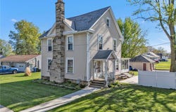 483 N Main Street, Amherst, OH 44001