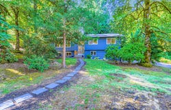6118 SW NEVADA CT, Portland, OR 97219