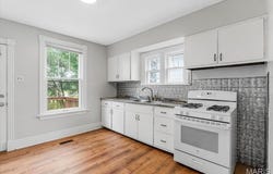 2237 Kratky Road, St Louis, MO 63114