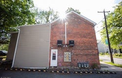 332 Water St, Belvidere Twp., NJ 07823-1219