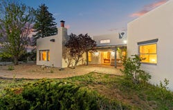 206 Hondo Seco Road, Arroyo Seco, NM 87514