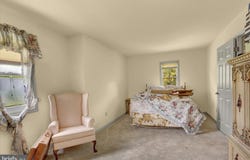 1411 HERITAGE LANE, DAUPHIN, PA 17018