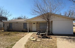 889 Tampico Circle, Eagle Pass, TX 78852