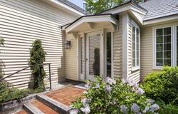68 Owls Nest Circle, Manchester, VT 05254