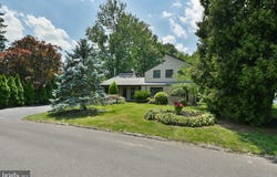 607 CEMBRA COURT, FEASTERVILLE TREVOSE, PA 19053