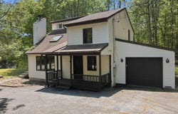 107 Morris Place, Bushkill, PA 18324
