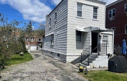 5844 78th Avenue, Glendale, NY 11385