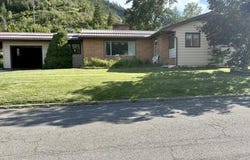 105 W Fir Ave, Osburn, ID 83849