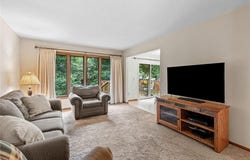 1964 Timber Wolf Trail N, Eagan, MN 55122