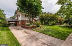 7107 TYNDALE ST, MCLEAN, VA 22101