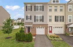 10523 HINTON WAY, MANASSAS, VA 20112