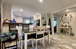 962 Main Street, Monmouth, ME 04259