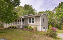 166 LAKE HOLIDAY ROAD, CROSS JUNCTION, VA 22625