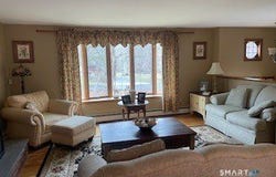 15 County Road, North Branford, CT 06471
