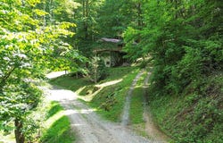 88 Vistawilla Dr., Glenville, NC 28736