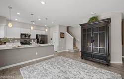 2746 S DECATUR Drive, Gilbert, AZ 85295