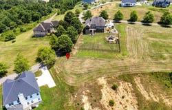 123 Pineberry Road E, Oak Ridge, TN 37830