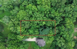 Aston Avenue, Akron, OH 44319