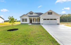 2250 Nc 41/111 Highway, Beulaville, NC 28518
