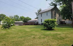 110 N College, Agency, IA 52530