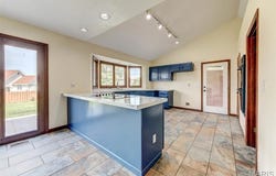15509 Debridge Way, Florissant, MO 63034