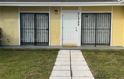 Miami Gardens, FL 33055