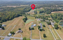 7655 Navilleton Road, Floyds Knobs, IN 47119