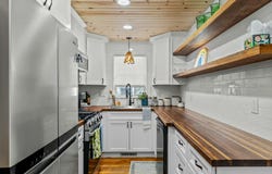 921 S Pickwick Avenue, Springfield, MO 65804