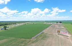1735 Keystone Rd, Gibbon, NE 68840