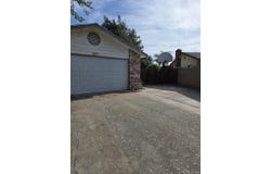 2889 Adrian Circle, Hanford, CA 93230