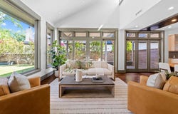 2204 Meadowbrook DR, Austin, TX 78703