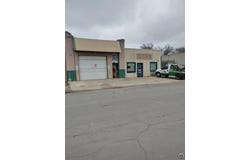 203 E Front St, Perry, KS 66073