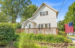 125 Pleasant Street, Wellington, OH 44090