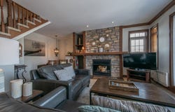 185 Rue du Mont-Plaisant 2, Mont-Tremblant, QC J8E 1L2