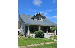 221 S Cross Street, Birmingham, IA 52535