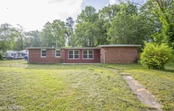 191 Manhattan Ave, Oak Ridge, TN 37830